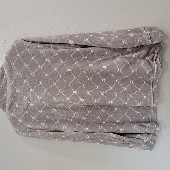 Super soft pj button up - Picture 5 of 6